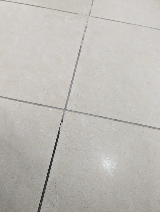 what-is-the-best-way-to-clean-grout-between-tiles-v0-ajeqx15sqelb1